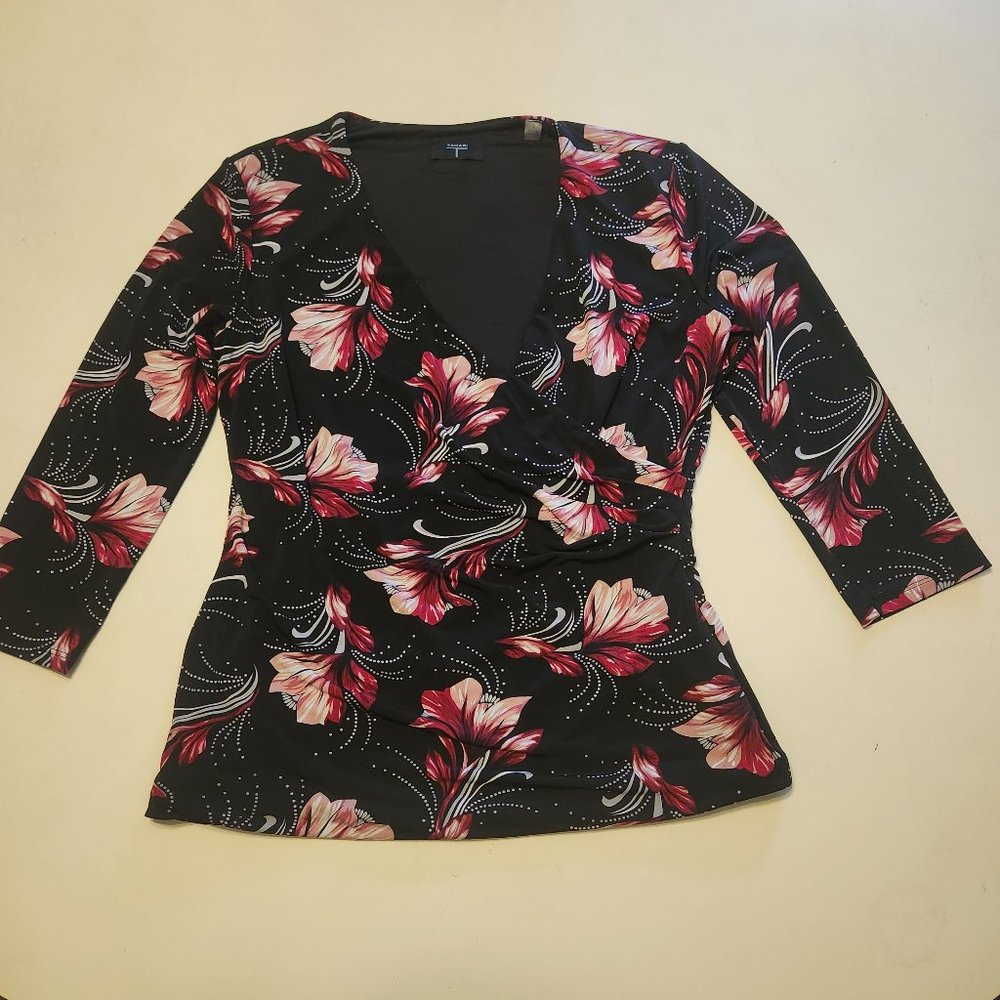 TAHARA V-NECK WRAP BLOUSE WITH FLORAL PRINT